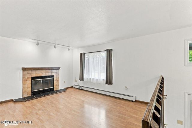 821 Jay Circle, Anchorage, AK 99504