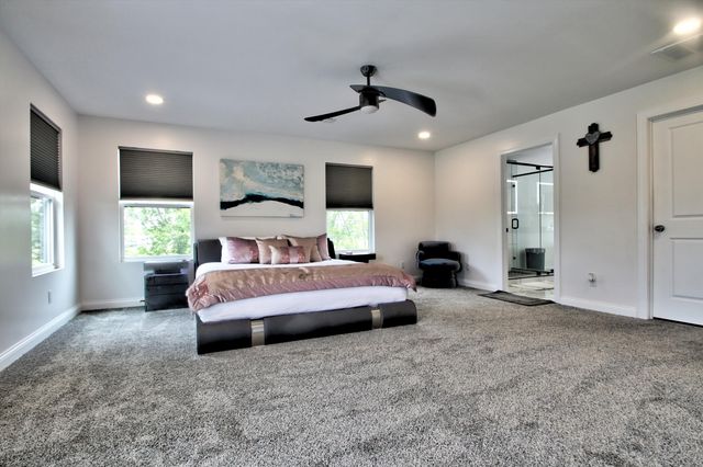 1069 Sinking Creek Road, London, KY 40741