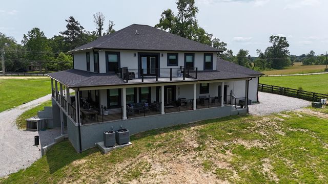 1069 Sinking Creek Road, London, KY 40741