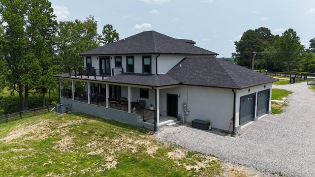 1069 Sinking Creek Road, London, KY 40741