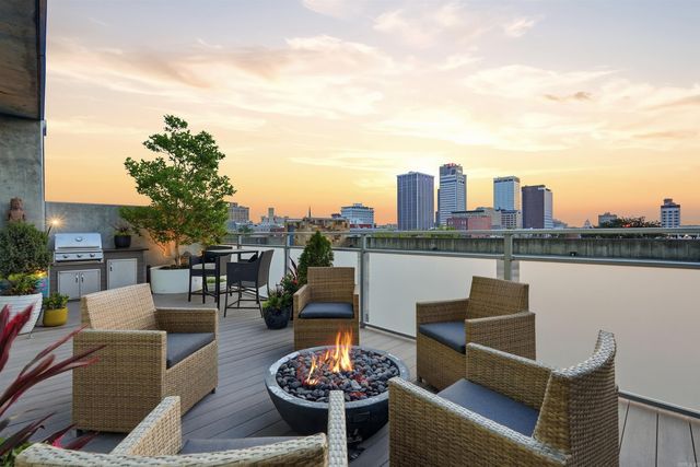 300 E 3rd St Apt 503, Little Rock, AR 72201