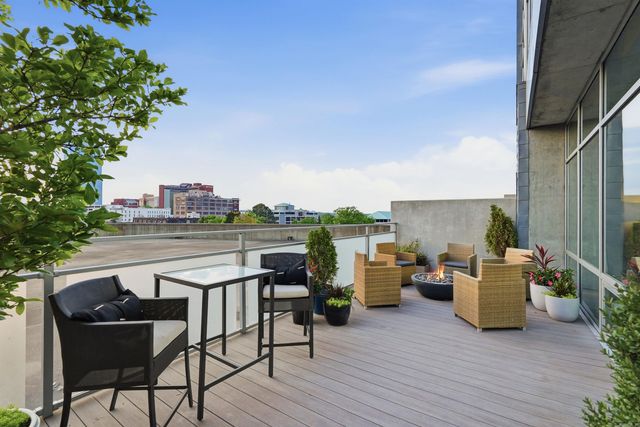 300 E 3rd St Apt 503, Little Rock, AR 72201