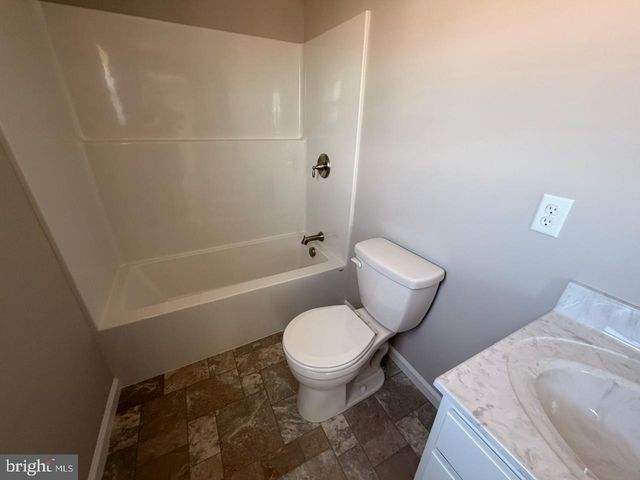 306 RINE DR, Shippensburg, PA 17257