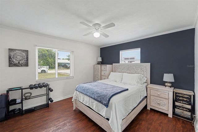 3719 39TH STREET N, St Petersburg, FL 33713