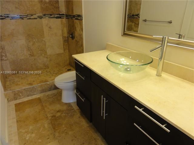 600 NE 36th Street 402, Miami, FL 33137