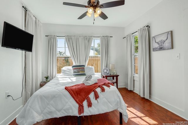 569 Wright, New Braunfels, TX 78130