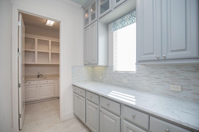 5126 Anthony Springs Lane, Sugar Land, TX 77479