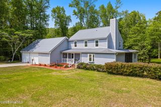 233 Carl Seitter Drive, Wilmington, NC 28401