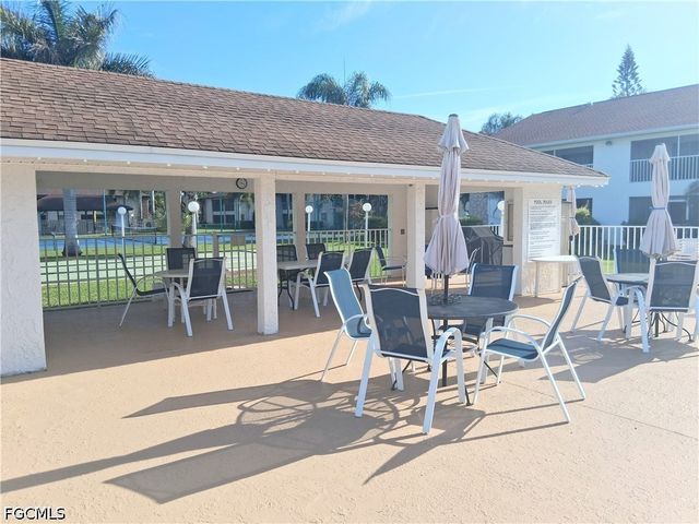 59 Camelot Gardens BLVD 109, Lehigh Acres, FL 33936