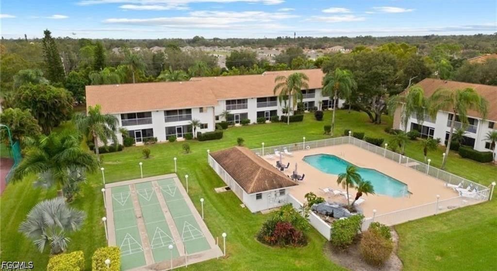 59 Camelot Gardens BLVD 109, Lehigh Acres, FL 33936