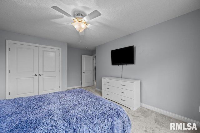 5197 WINGATE Court, Bettendorf, IA 52722