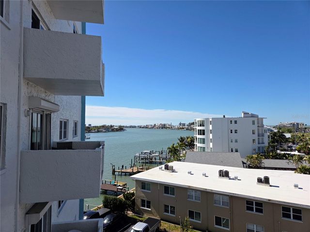 285 107TH AVENUE 505, Treasure Island, FL 33706
