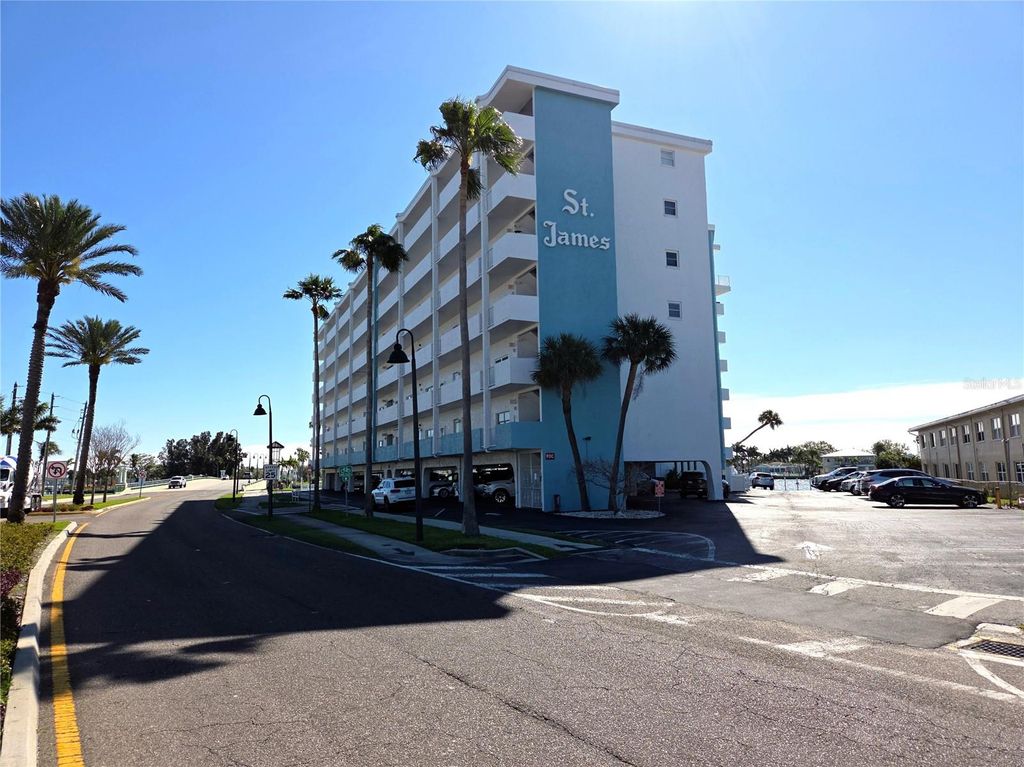 285 107TH AVENUE 505, Treasure Island, FL 33706