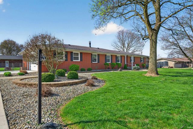 308 E WILSON Street, Swayzee, IN 46986