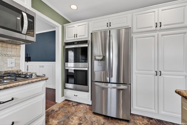 308 E WILSON Street, Swayzee, IN 46986