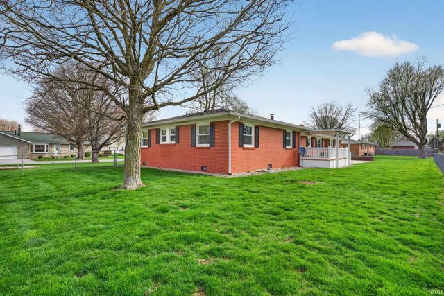 308 E WILSON Street, Swayzee, IN 46986