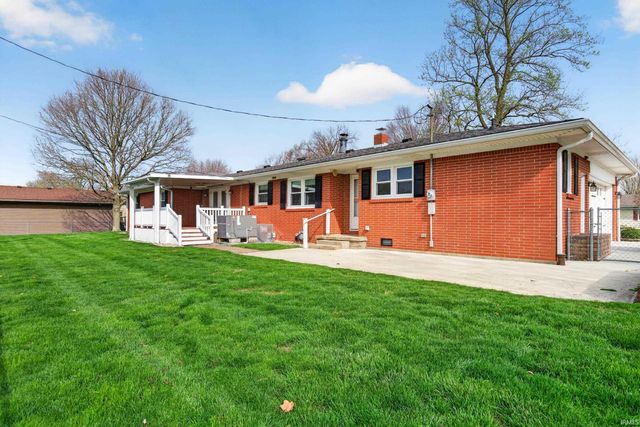 308 E WILSON Street, Swayzee, IN 46986