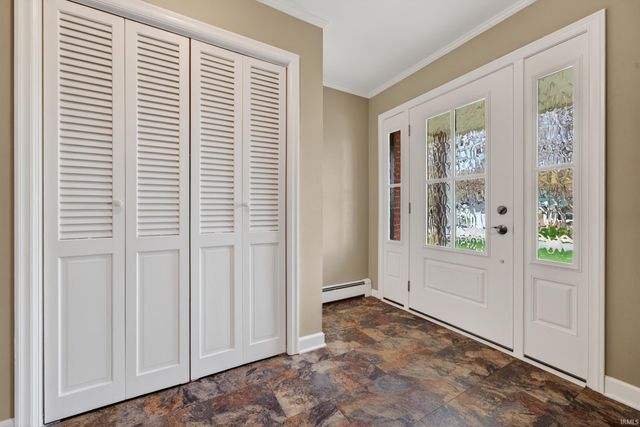 308 E WILSON Street, Swayzee, IN 46986