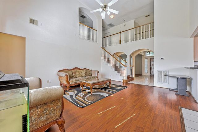 6806 Rhodes Court, Missouri City, TX 77459