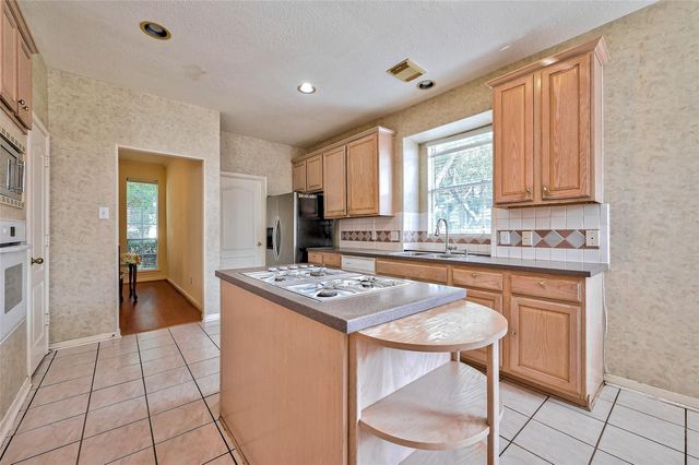 6806 Rhodes Court, Missouri City, TX 77459