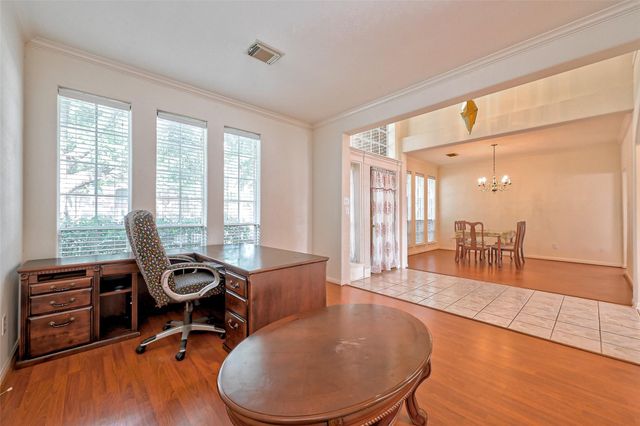 6806 Rhodes Court, Missouri City, TX 77459