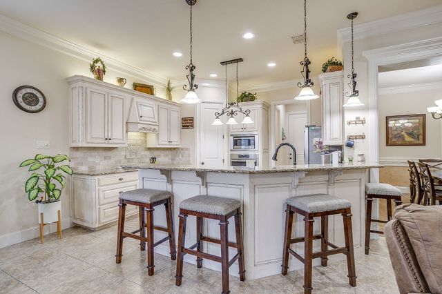 4505 Chaumont Trail, Arlington, TX 76013