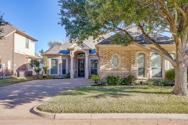4505 Chaumont Trail, Arlington, TX 76013