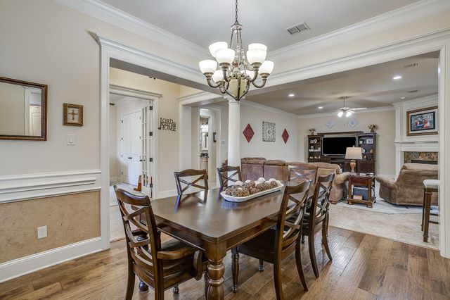 4505 Chaumont Trail, Arlington, TX 76013