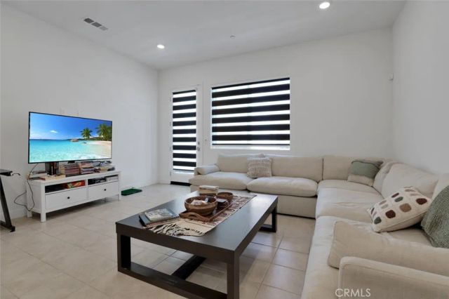 145 Sash, Irvine, CA 92618