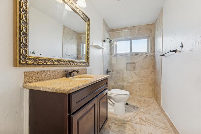 9642 Judalon Lane, Houston, TX 77063