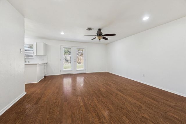 9642 Judalon Lane, Houston, TX 77063