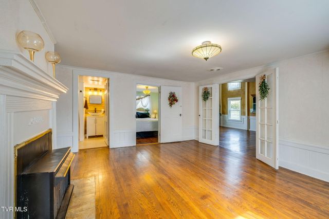 1005 Old Snapps Ferry Rd Road, Chuckey, TN 37641