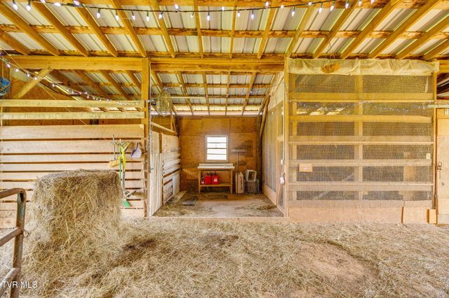 1005 Old Snapps Ferry Rd Road, Chuckey, TN 37641