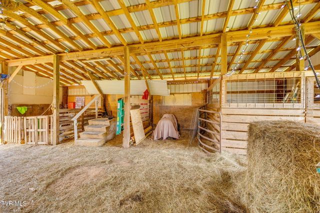 1005 Old Snapps Ferry Rd Road, Chuckey, TN 37641