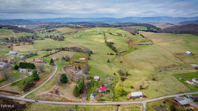 1005 Old Snapps Ferry Rd Road, Chuckey, TN 37641