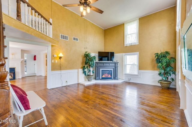 1005 Old Snapps Ferry Rd Road, Chuckey, TN 37641