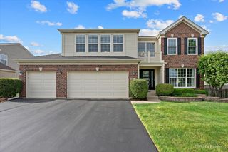 10710 Midwest Avenue, Huntley, IL 60142