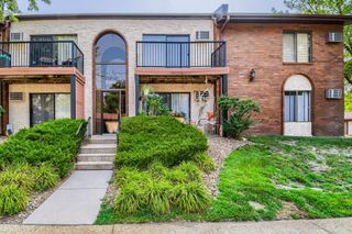 7350 York Avenue S 204, Edina, MN 55435