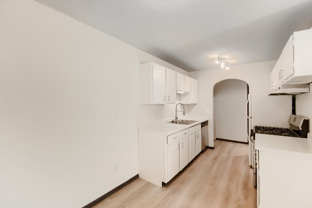 7350 York Avenue S 204, Edina, MN 55435 — photo 5