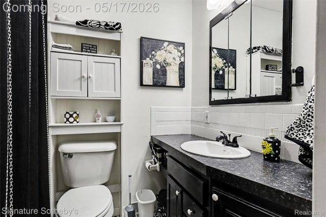 610 W Ellis Avenue, Belding, MI 48809