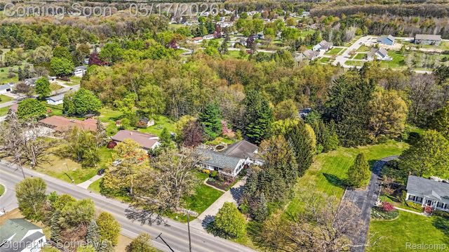 610 W Ellis Avenue, Belding, MI 48809