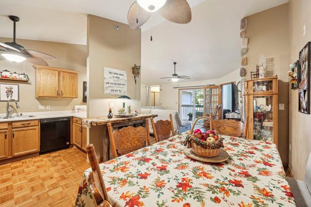 9213 S Aspen DRIVE #8, Oak Creek, WI 53154