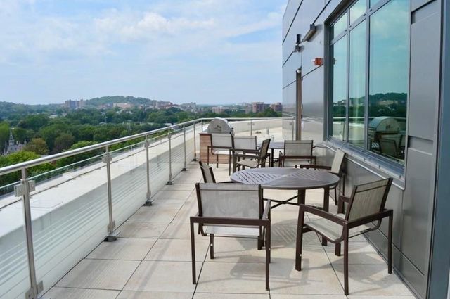 80 Fenwood Rd 706, Boston, MA 02115