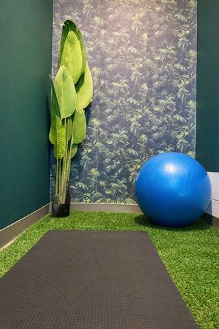 80 Fenwood Rd 706, Boston, MA 02115