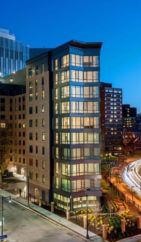 80 Fenwood Rd 706, Boston, MA 02115