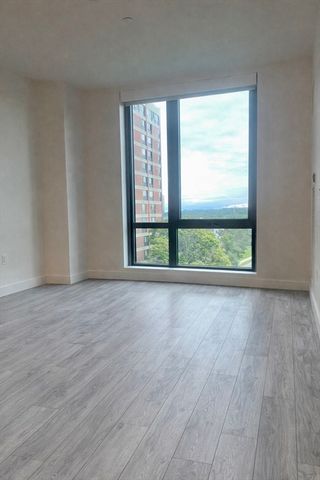 80 Fenwood Rd 706, Boston, MA 02115