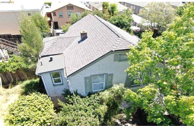 2044 Austin, Oakland, CA 94601