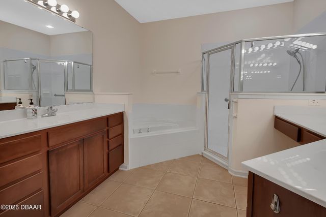 525 Heron Point Way, Deland, FL 32724