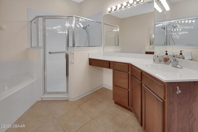 525 Heron Point Way, Deland, FL 32724