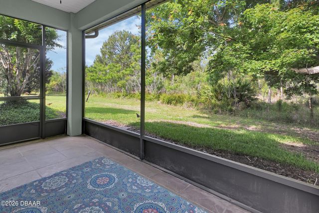 525 Heron Point Way, Deland, FL 32724